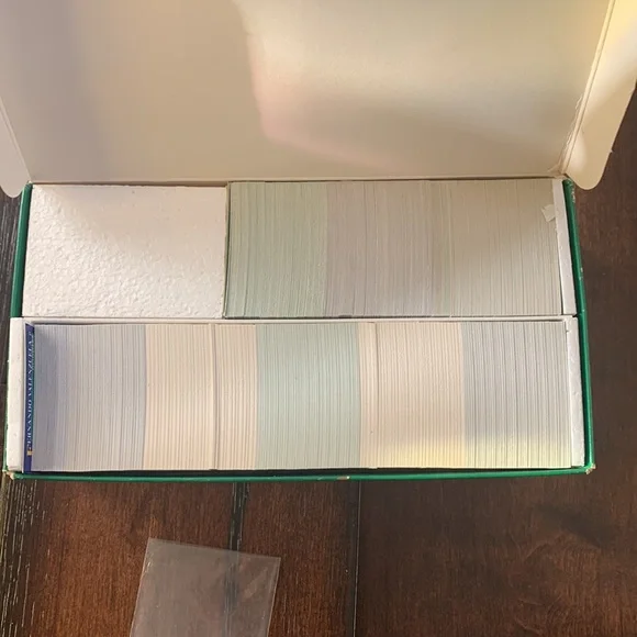 1991 Score Baseball Card Collector Set - Picture 2 of 3